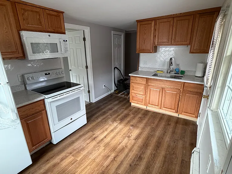 23 Cherry St #23 — Photo 7