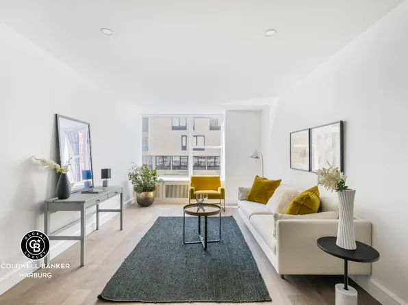 315 Seventh Avenue image 1 of 9