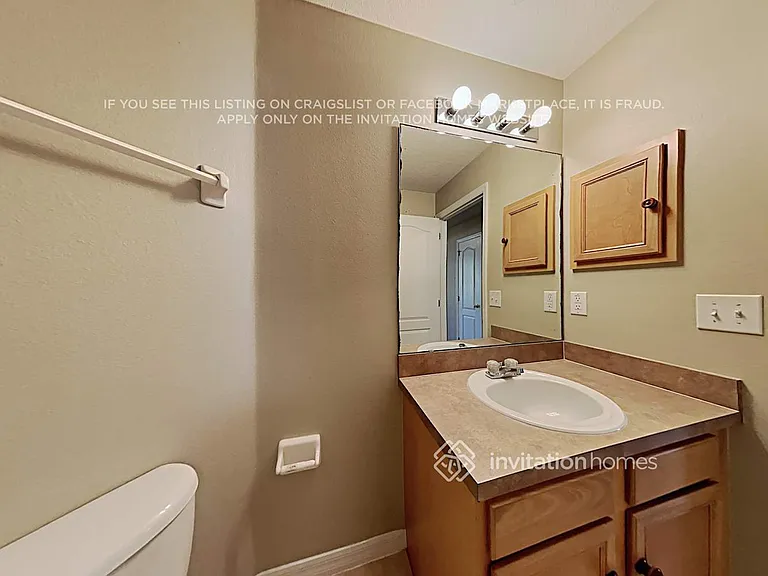 1266 N Ridge Blvd — Photo 17