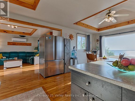 4th image of 115 Greatview Trl