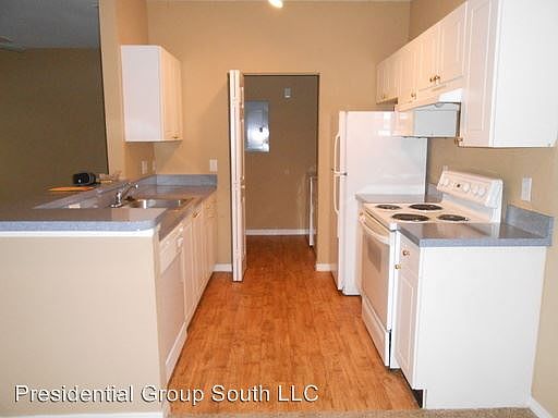 2nd image of 819 Grand Regency 102 Point