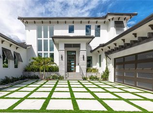 2010 Carolina Cir NE, Saint Petersburg, FL 33703