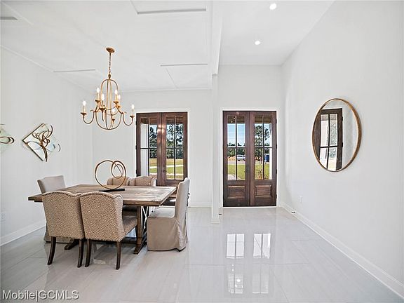 3rd image of 10353 Hunnys Way Ct