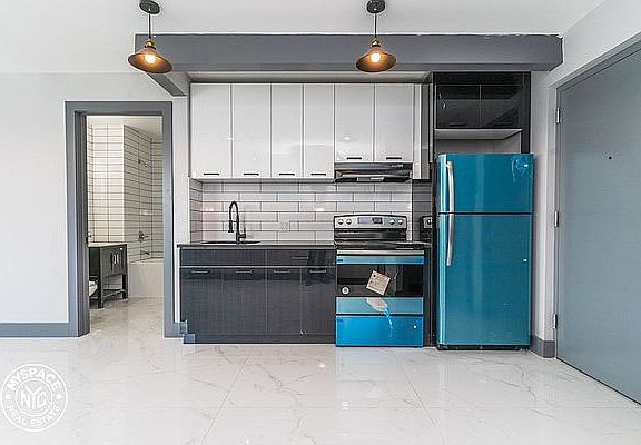 3rd image of 1470 Eastern Pkwy #7D