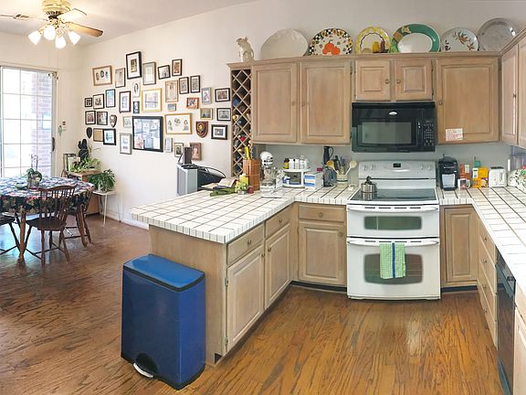 2nd image of 8912 N May Ave #80C