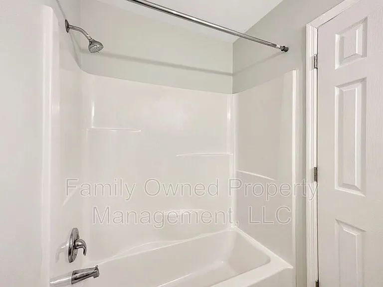 203 Pebble Creek Rd — Photo 10