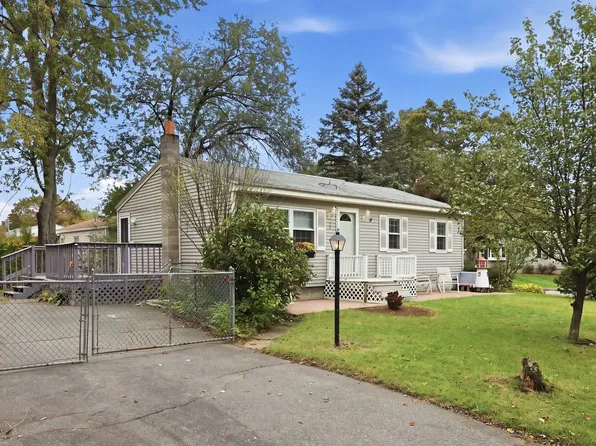 50 Finch Rd, Springfield, MA 01119