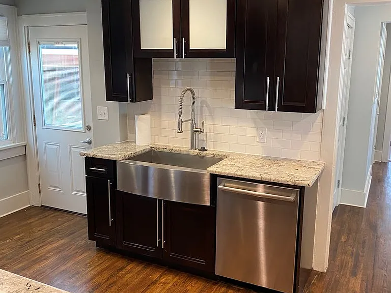 1515 S Carson Ave — Photo 3