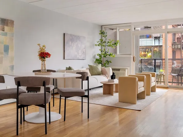 345 Harvard St APT 1E, Cambridge, MA 02138