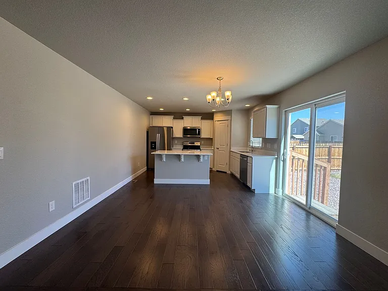 3173 Loot Dr — Photo 4