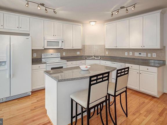 4th image of 6197 Aster Haven Cir #50
