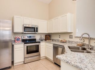 6335 W Saddlehorn Rd, Phoenix, AZ 85083