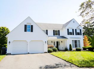 3 Brushy Neck Ct, Brick, NJ 08724