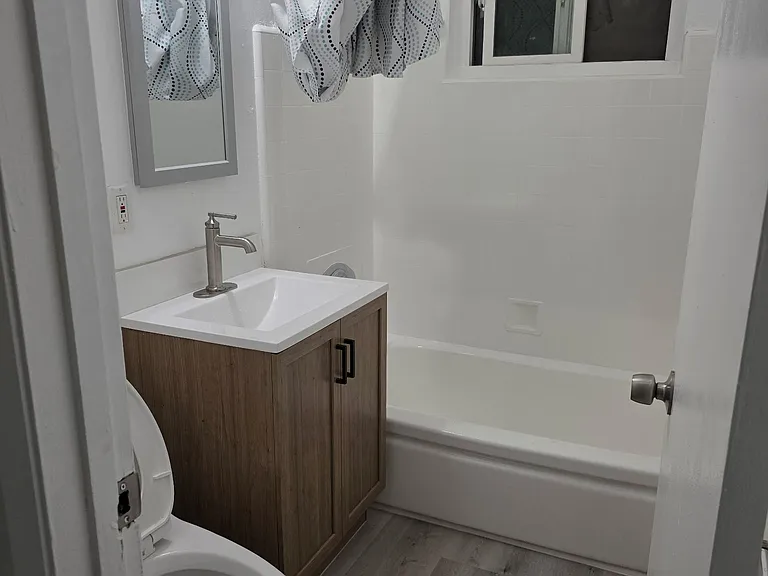 254 Pamela Ave #4 — Photo 10