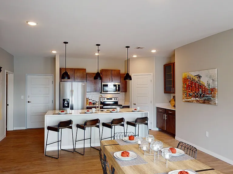 EagleRidge Plaza Residences — Photo 62