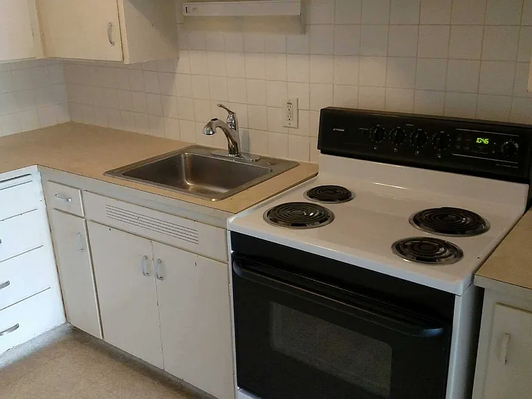 2900 NW Polk Ave #110 — Photo 16