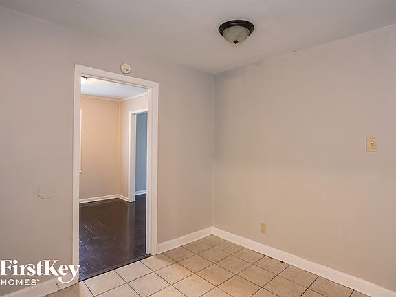 5th image of 3997 Graceland Dr