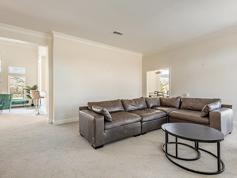 3227 Preston Hills Cir — Photo 10