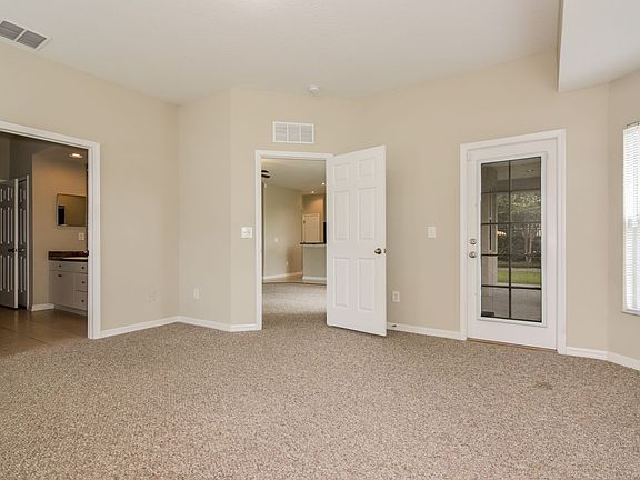 4th image of 3352 Clover Blossom Cir