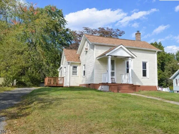 42 Malapardis Rd, Hanover Twp., NJ 07981