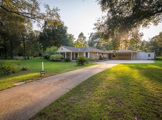 311 Red Bud Ln, New Caney, TX 77357