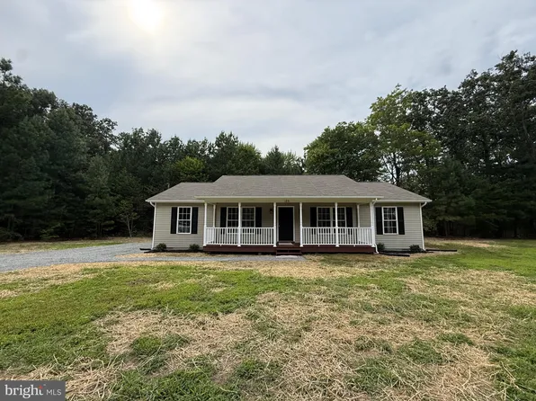 185 Woodberry Dr, Montross, VA 22520