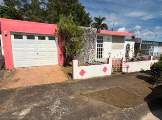 Calle 9 Bloque E #10, Bayamon, PR 00957