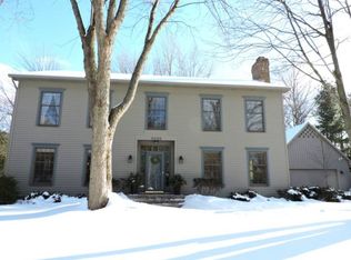 3005 Scarborough Ln, Midland, MI