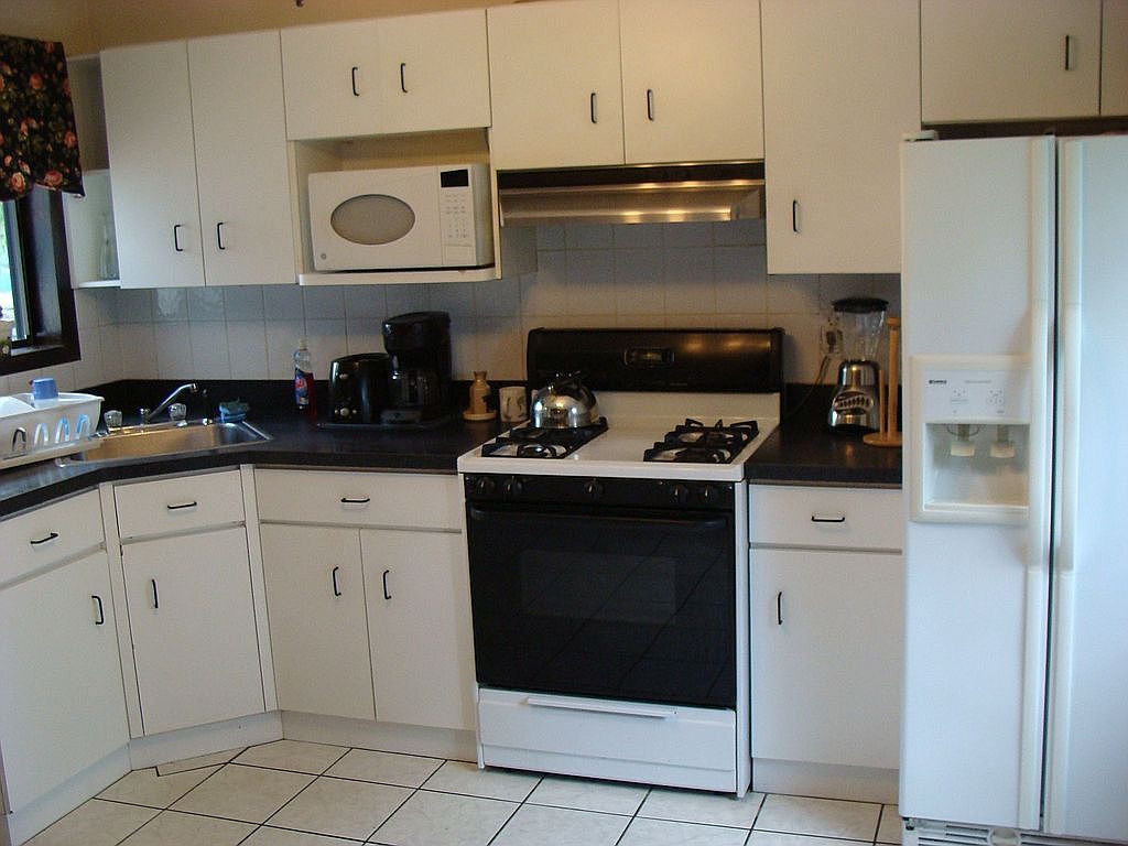 696 Booth Hill Rd, Shelton, CT 06484 Zillow