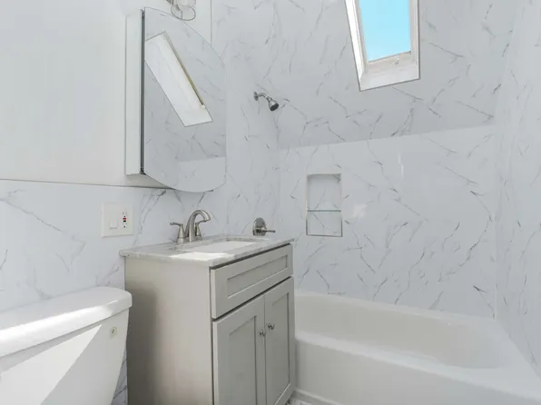 2233 East 72nd Street image 33 of 38