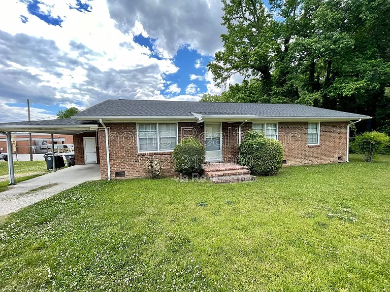 3920 Sunset Ave — Photo 1