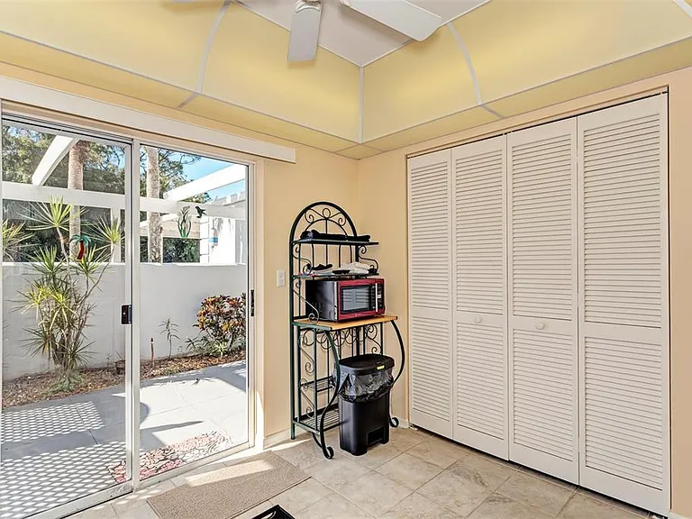 216 Cerromar Way S #30 — Photo 21