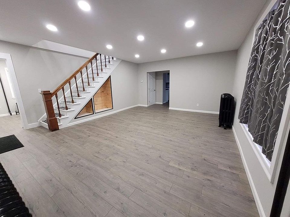 1780 Main St, Keeseville, NY 12944 Zillow