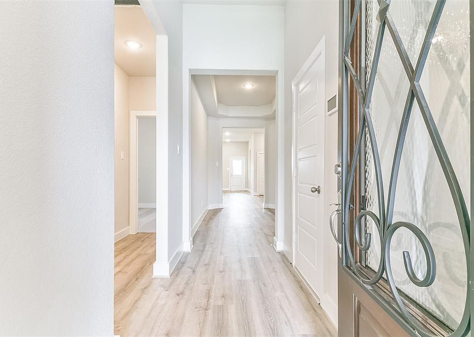 1st image of 2618 Bayrose Drive