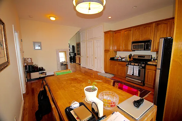 Rented by Landmark Realty & Management | media 11