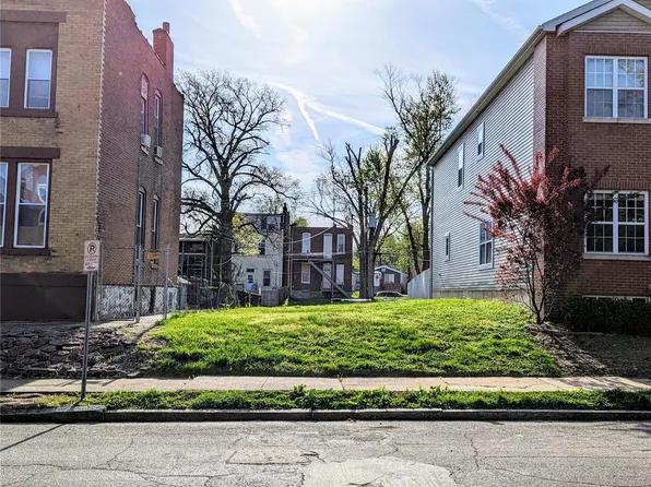 2910 Michigan Ave, Saint Louis, MO 63118