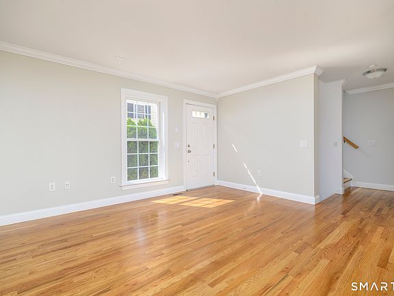 5th image of 40 Stuart Avenue #D