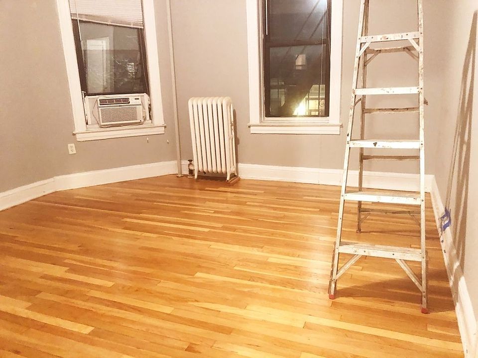 1st image of 3090 33rd St #2F