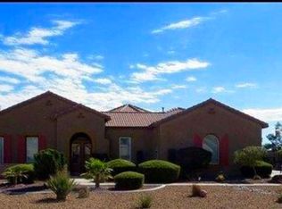 12667 Yorkshire Dr, Apple Valley, CA 92308