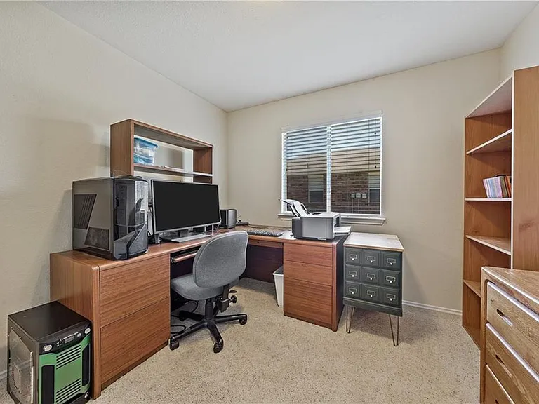 6512 Cold Water Dr — Photo 8