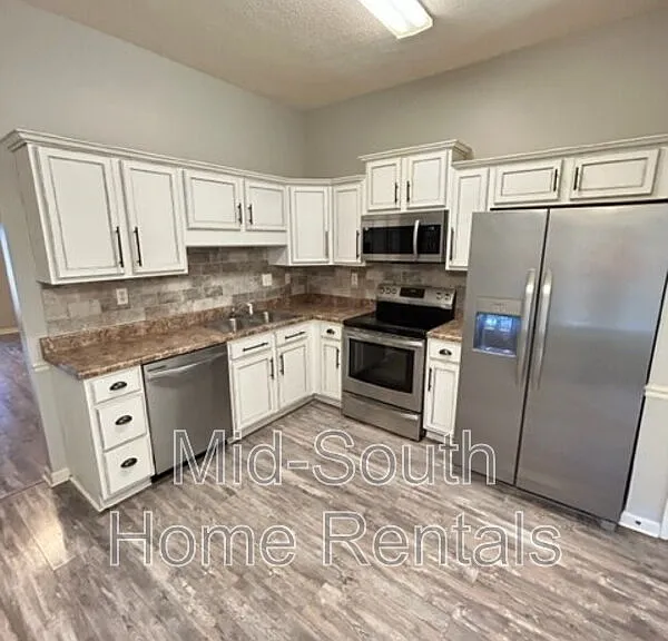 11817 Village Center St — Photo 8