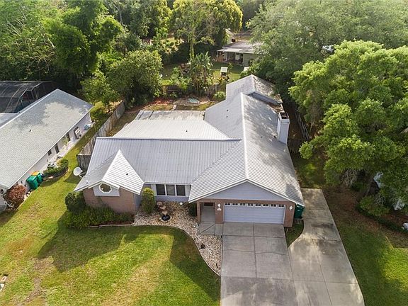 4th image of 1016 Woodward Oaks Cir