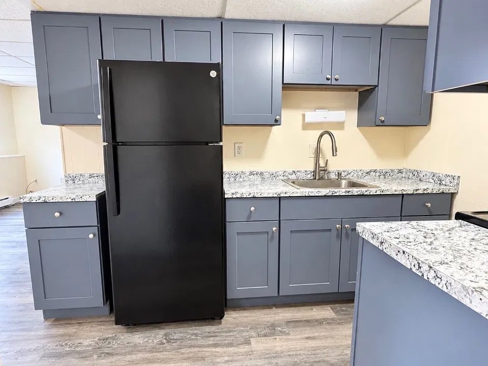 Townhouse Road Apartments