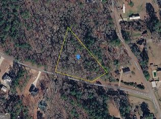 40 Riverbend Dr, Lagrange, GA 30240