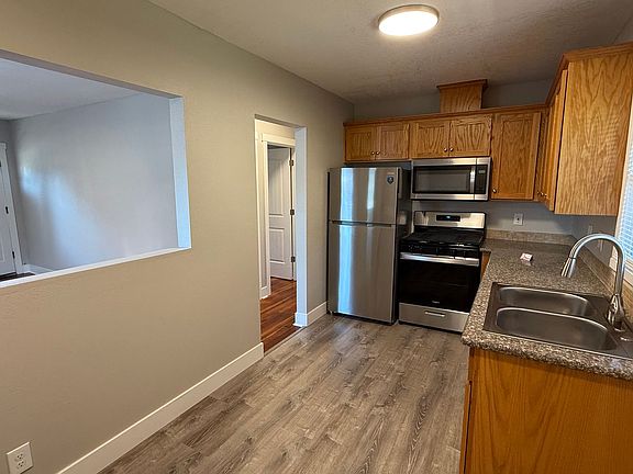 2nd image of 2214 W 28th St #W2214