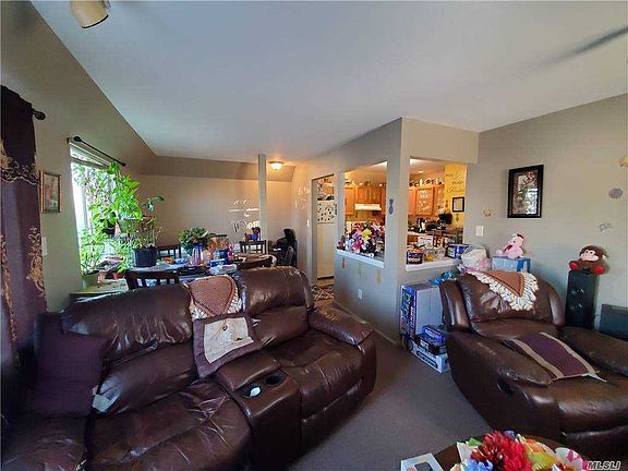 3rd image of 535 Beach 63rd St