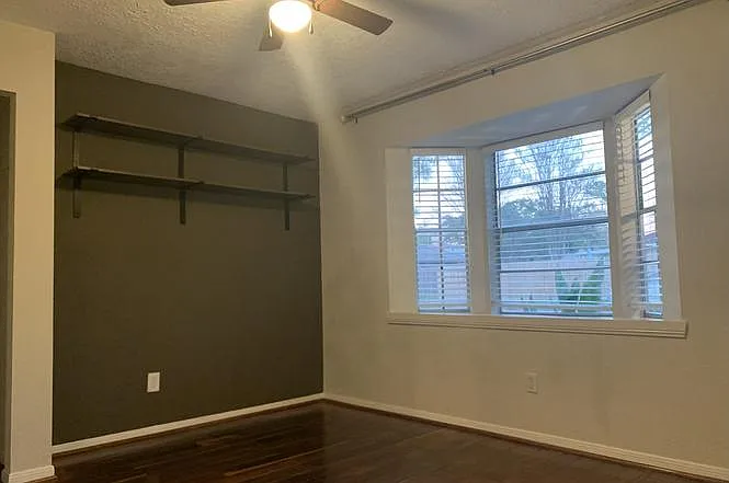 6318 Leaf Arbor Dr — Photo 16
