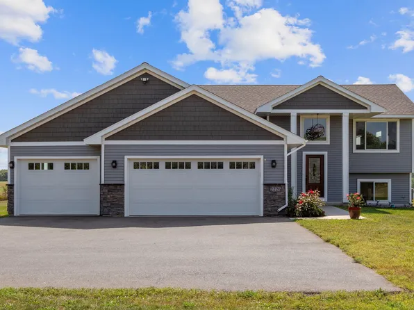 2226 84th Ave, Osceola, WI 54020