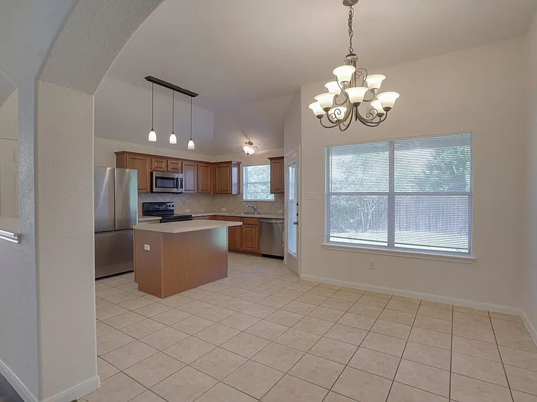 311 Gainer Dr — Photo 6