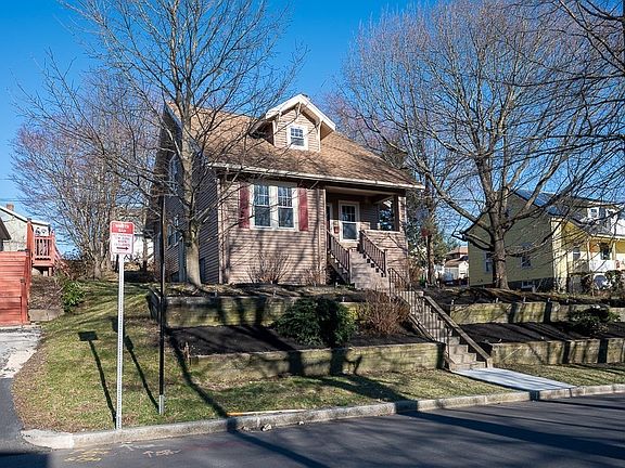 2nd image of 55 Standish St